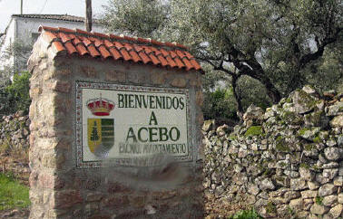 Bienvenidos a Acebo, extraida de http://blogs.diariovasco.com/media/015-Acebo.jpg